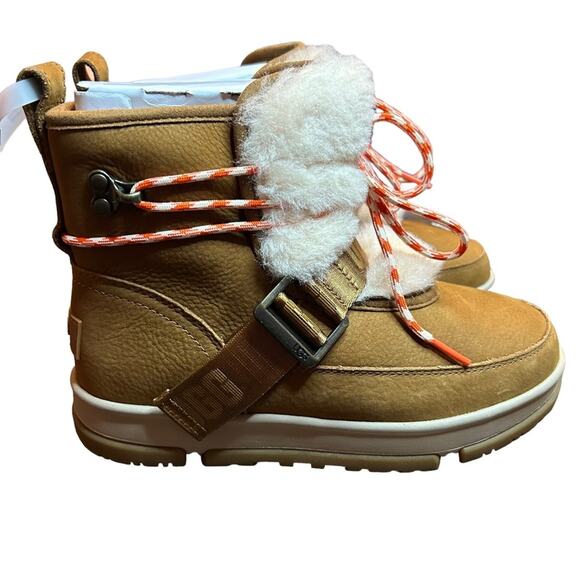 Ugg Classic Weather Hiker  Chestnut Winter Boot Waterproof Leather NEW Size 5.5 - Picture 1 of 11